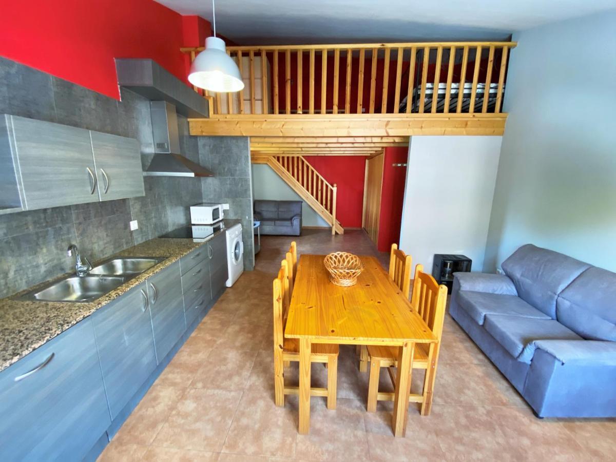 La Vall Apartaments Duplex Сан-Льоренс-де-Моруньс Экстерьер фото