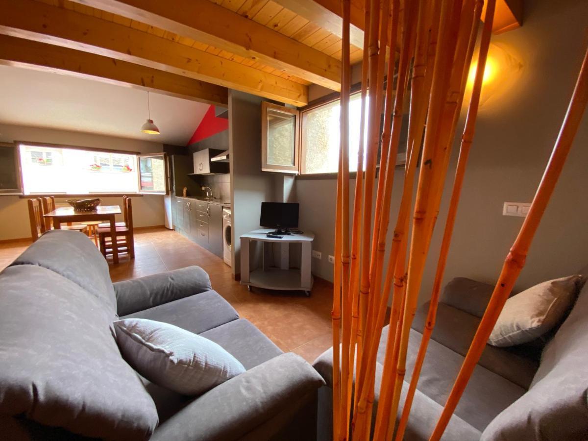 La Vall Apartaments Duplex Сан-Льоренс-де-Моруньс Экстерьер фото